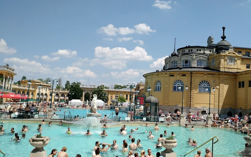 Anantara New York Palace Budapest spa pool, a non-thermal alternative to the thermal baths in Budapest, Hungary
