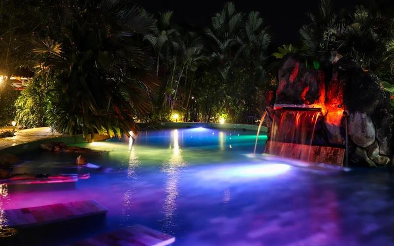 Garden thermal pools and swim-up bar at Paradise Hot Springs, the La Fortuna hot springs, Costa Rica
